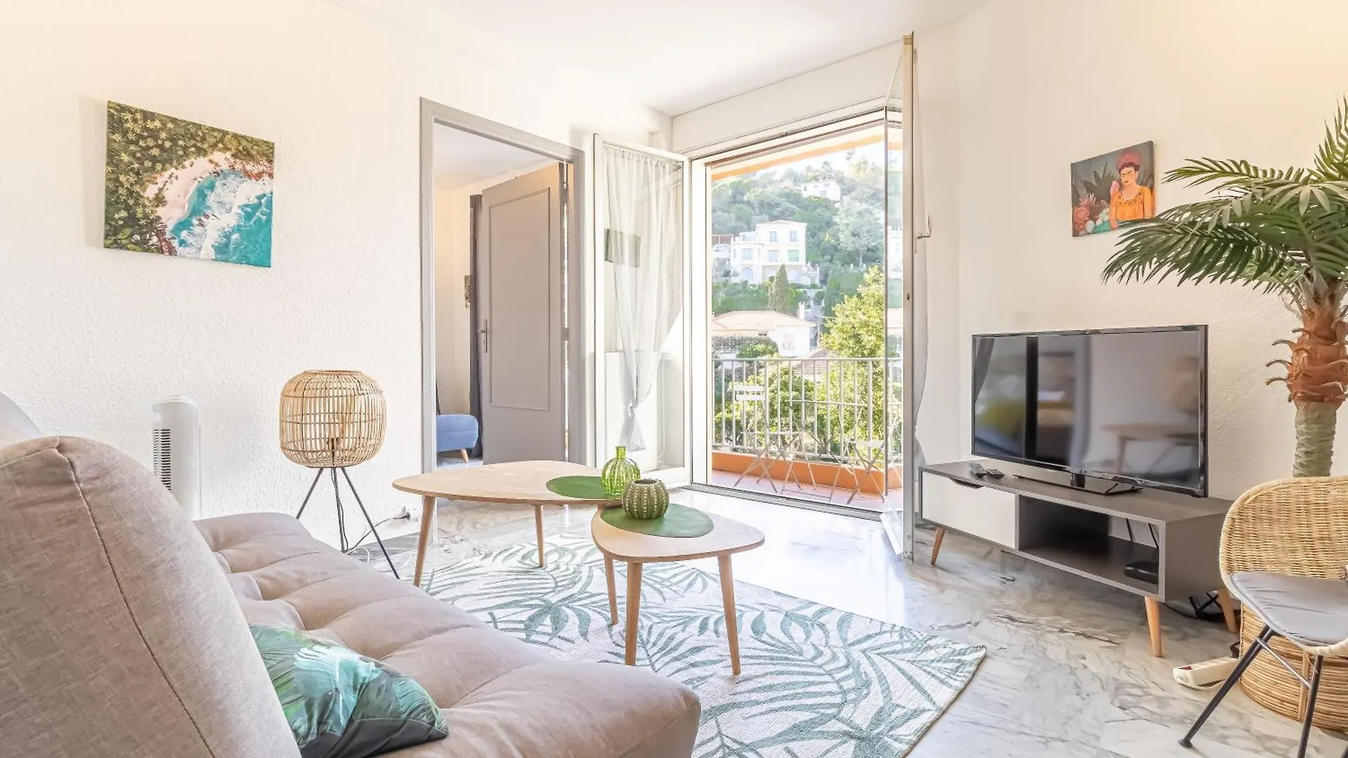 San Felice - Charmant 2 Pieces Avec Balcon Et Parking Μεντόν