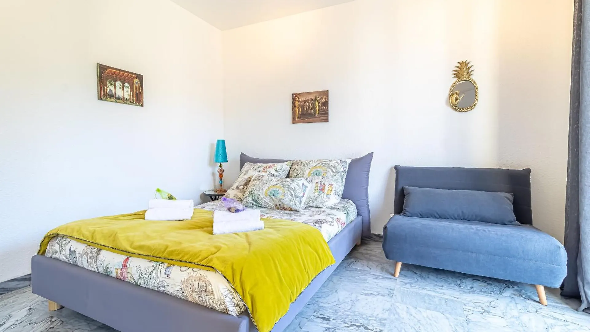San Felice - Charmant 2 Pieces Avec Balcon Et Parking Μεντόν